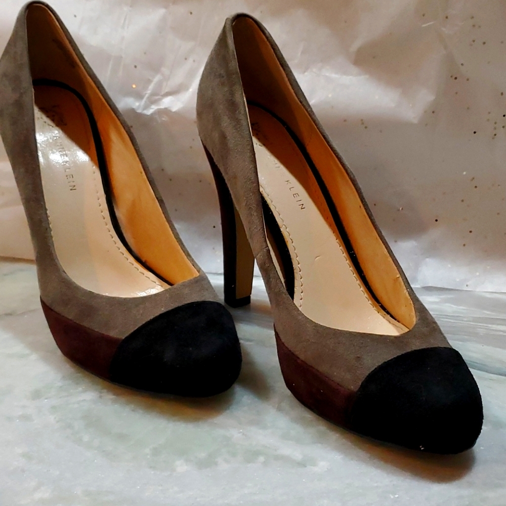 Anne Klein Suede Pumps